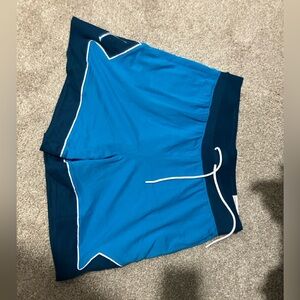 Women’s Jordan loose fit shorts size large NWT